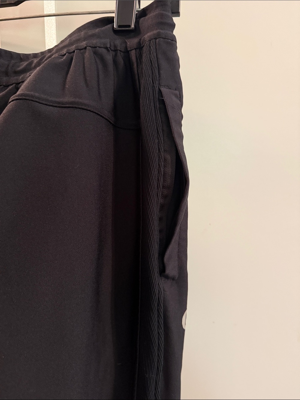 LRX Prescription Training Jogger Unisex Large Black Athletic Pants - Picture 7 of 8